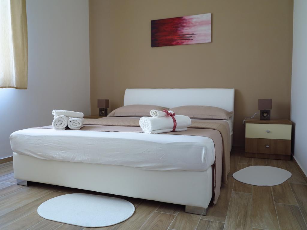 Apartments Rotiroti Zadar Ngoại thất bức ảnh