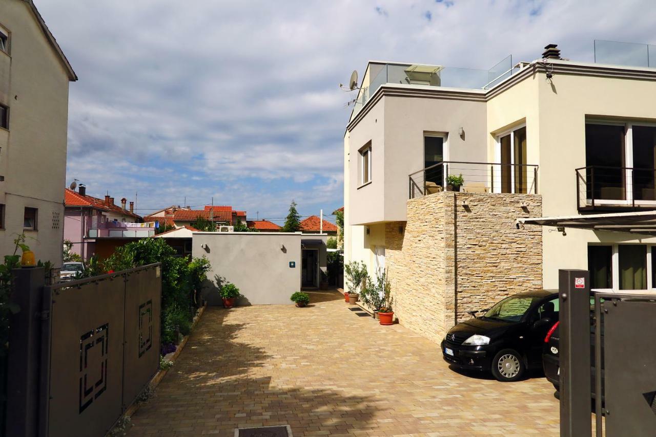 Apartments Rotiroti Zadar Ngoại thất bức ảnh