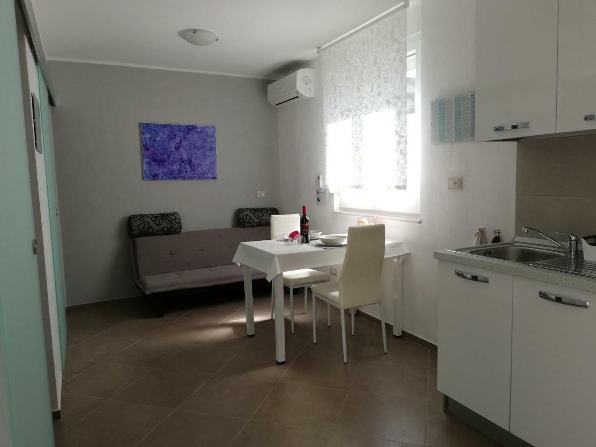 Apartments Rotiroti Zadar Ngoại thất bức ảnh